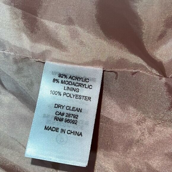 New Carolina Belle Montreal Faux Fur Champagne Rose Jacket VERY TRENDY   SIZE L - Picture 8 of 8